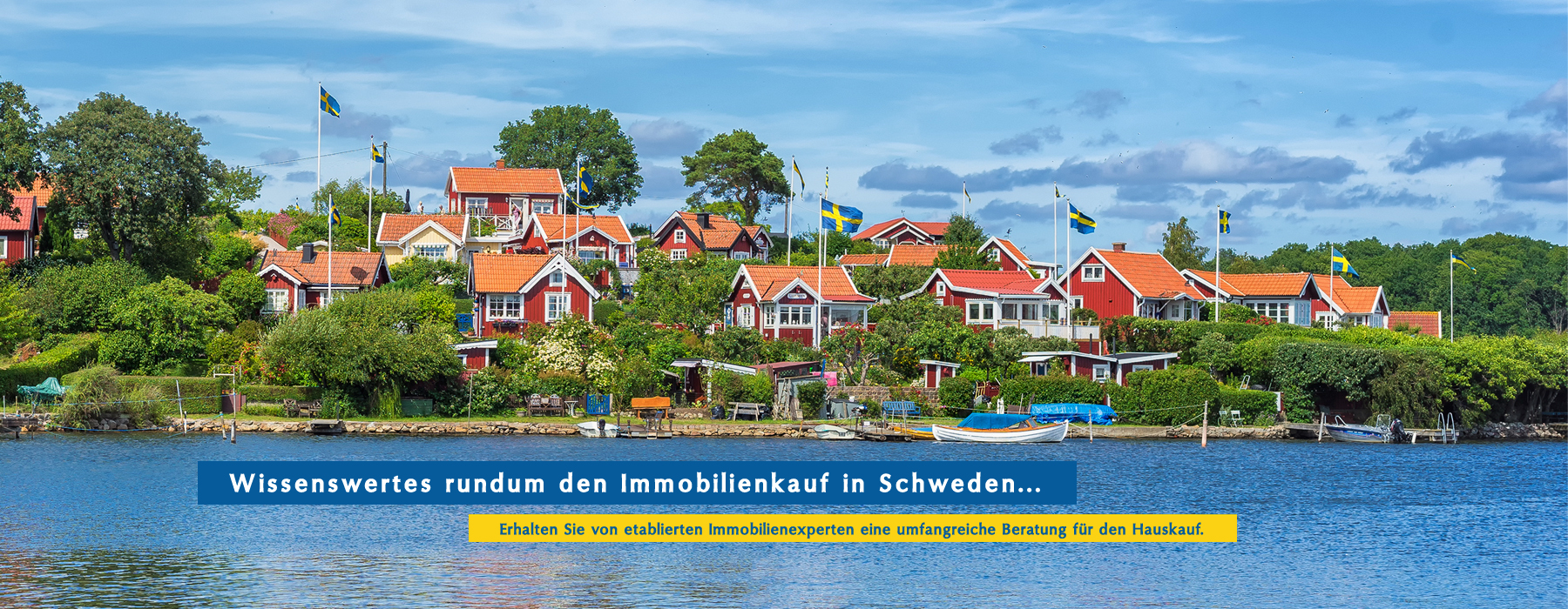 Häuser am See in Schweden